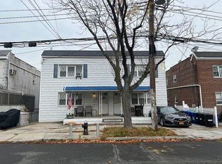 2819 Collis Pl, Bronx, NY 10465