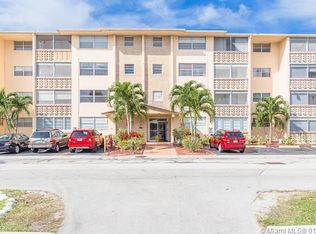 211 NE 8th Ave APT 104, Hallandale Beach, FL 33009