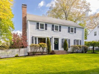 31 Lynn Court, Darien, CT, 06820