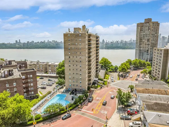 7100 Boulevard East Unit 9R, West New York, NJ 07093