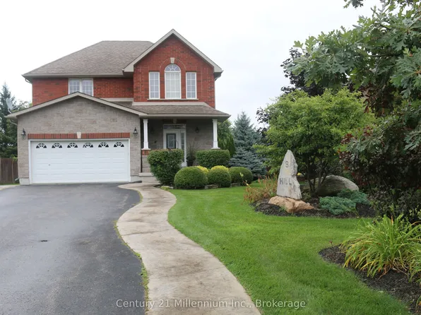 9 Hill St, Collingwood, ON L9Y 0A7