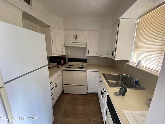 2nd image of 1200 Bretta St APT 14
