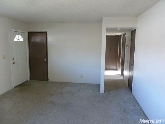 2nd image of 367 Las Animas Cir