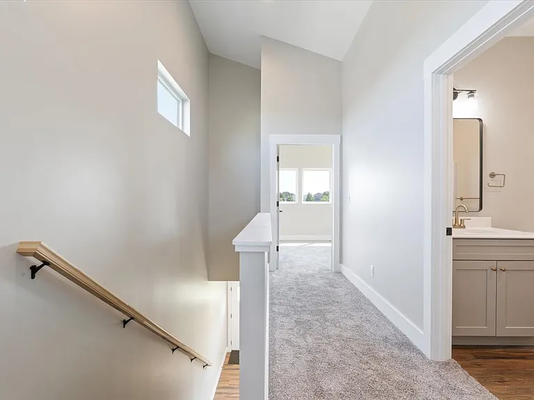 6136 Mississippi Ave — Photo 24