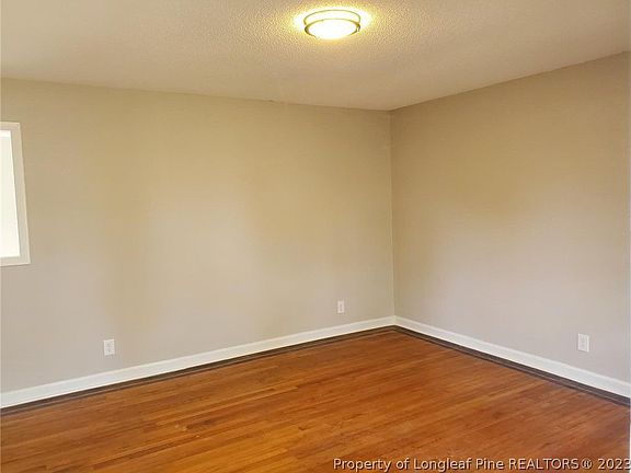 3rd image of 2620 Dinsmore Dr