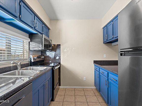 5th image of 9621 N 16th St APT 2