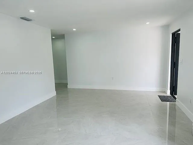 11870 SW 5th St #1 — Photo 5