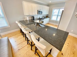 19 Eustis Ave #44F, Newport, RI 02840