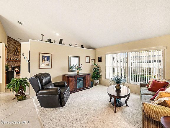 5th image of 864 Yorktowne Dr