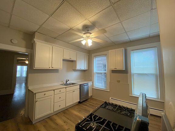 2nd image of 136 Congress St APT 1