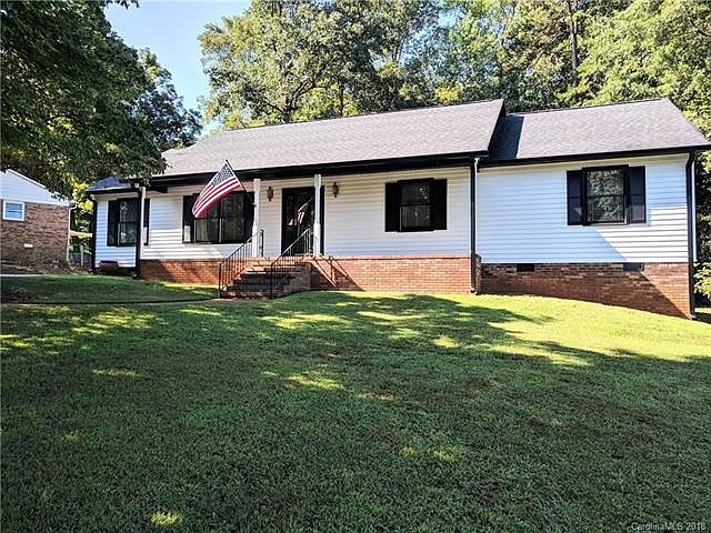 1st image of 523 Shadow View Dr