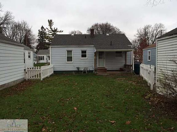 2nd image of 1205 Woodbine Ave