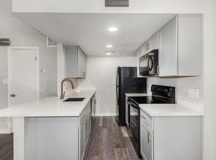 17027 E Calle Del Oro APT B, Fountain Hills, AZ 85268