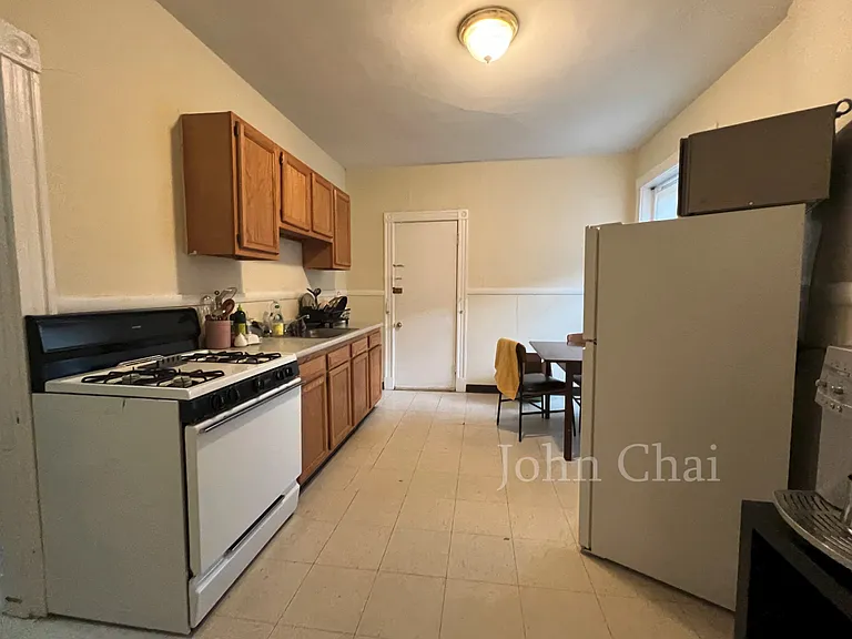 1128 Commonwealth Ave #1A — Photo 11