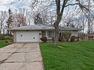 7287 Barton Hill Dr, Parma, OH 44129