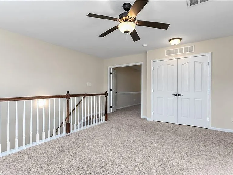 153 Tysonridge Ct — Photo 27