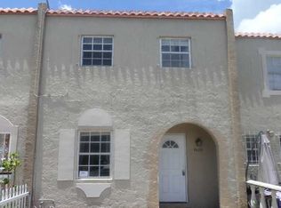 5489 NW 171st Ter, Miami Gardens, FL 33055