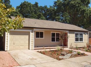 1522 Monroe St, Santa Rosa, CA 95404