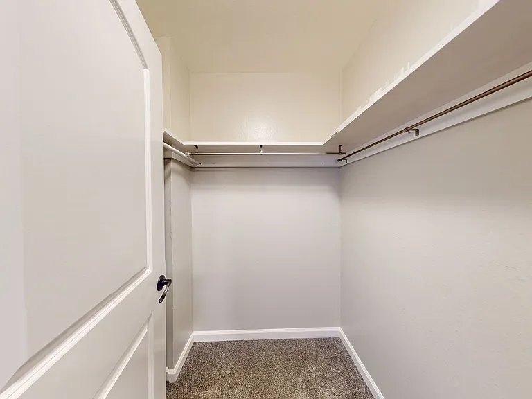 2377 Downer Ave — Photo 31