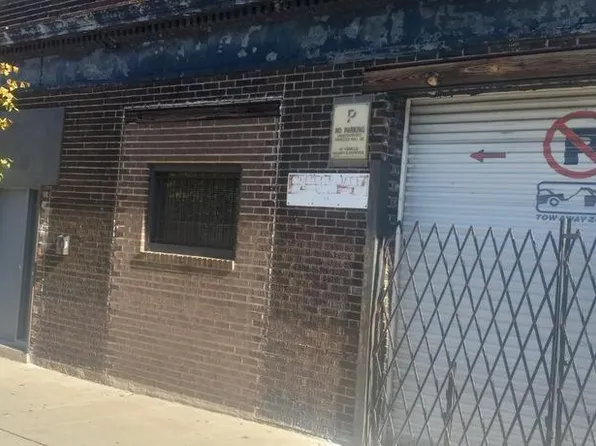 109 S Clinton St, Baltimore, MD 21224