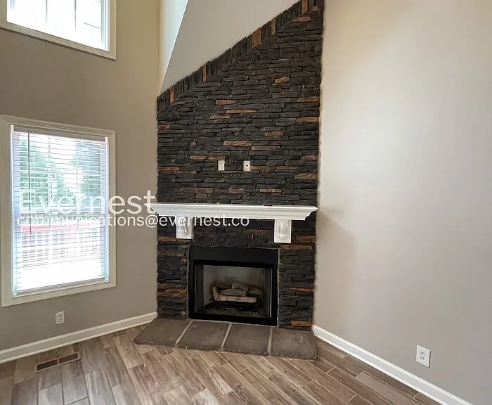 3655 Fox Tail Dr — Photo 6