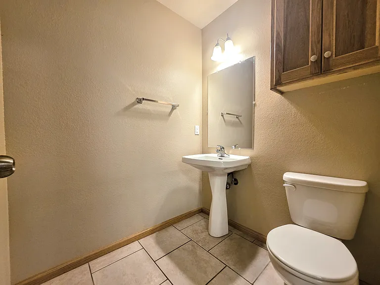 606 Highland Ridge Dr #1 — Photo 9