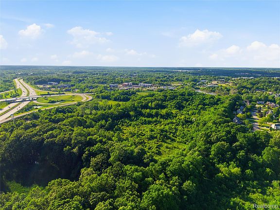 3rd image of 0 E Cook Rd