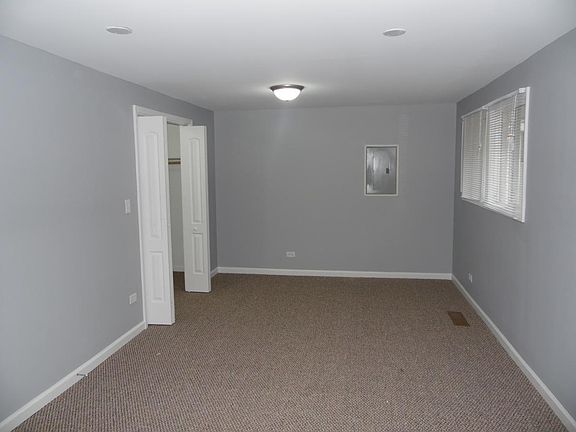 3rd image of 3742 W 168th Pl