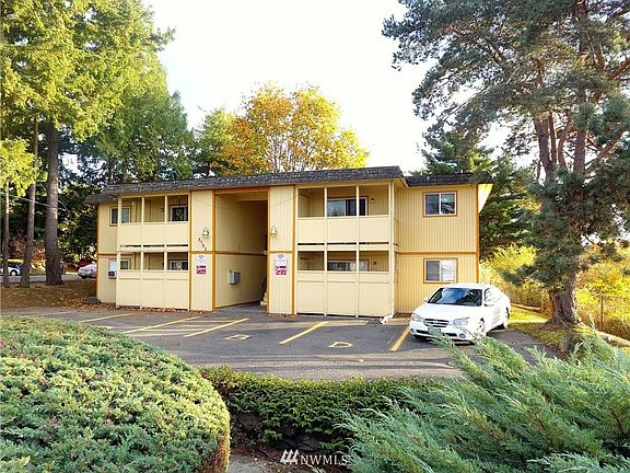 2nd image of 3702 E E Street