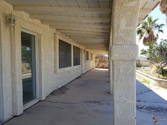3rd image of 2580 N Marina Dr