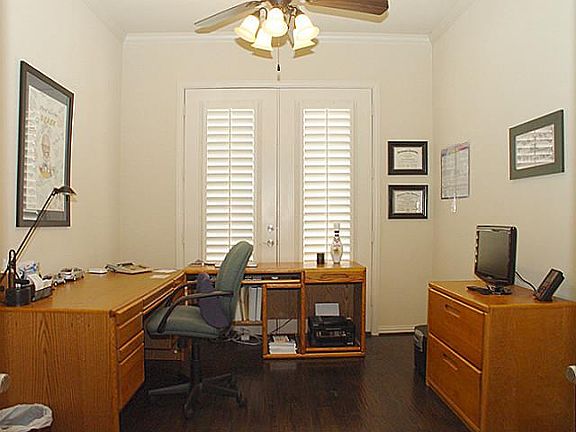 5th image of 7014 Pecan Chase Ln