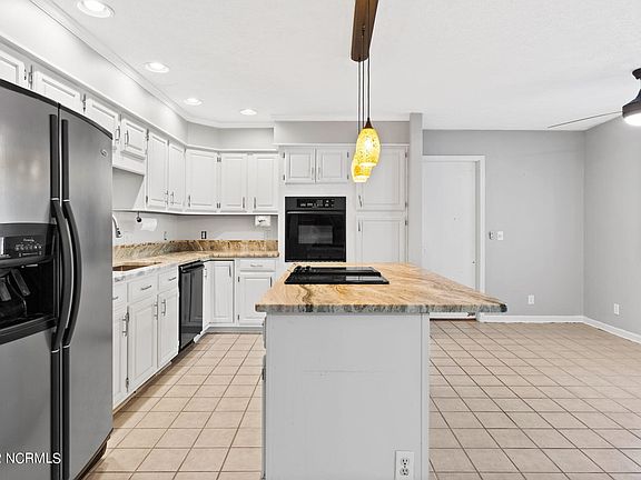 2nd image of 22 Country Club Dr