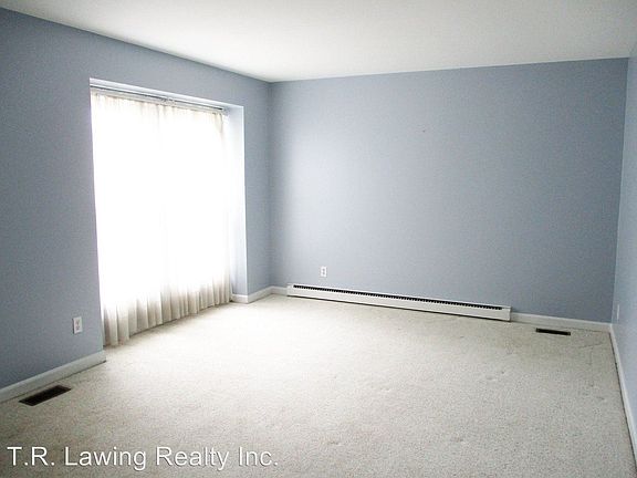 2nd image of 6401 Bridgeport Dr