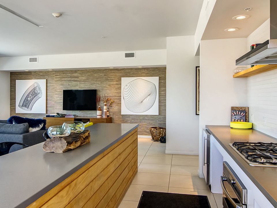 Rooftop clubhouse