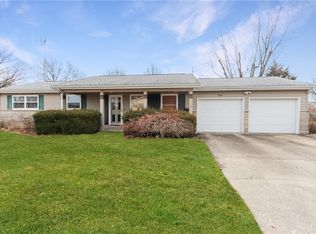 704 Franklin St, Charleston, IL 61920