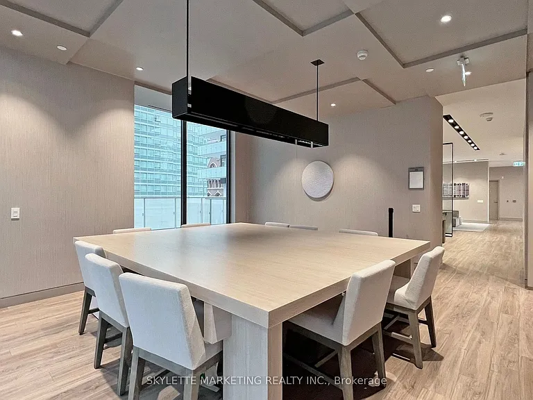 25 Richmond St E #1917 — Photo 33
