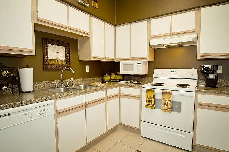 11355 Richmond Ave — Photo 7