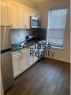 Rented by A Class Realty Corp | media 1