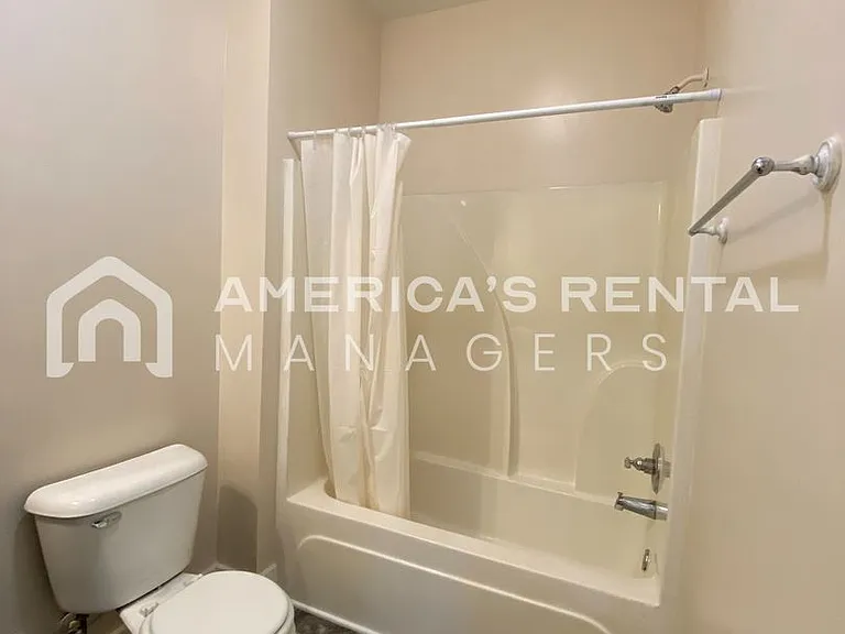 6206 Cathwick Dr — Photo 34