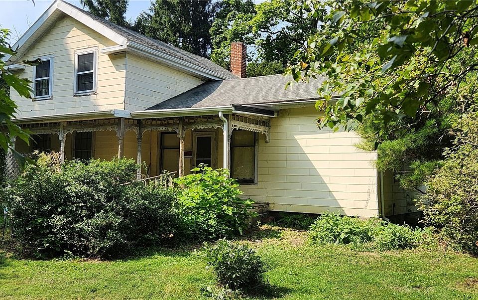 2nd image of 592 Township Road 350