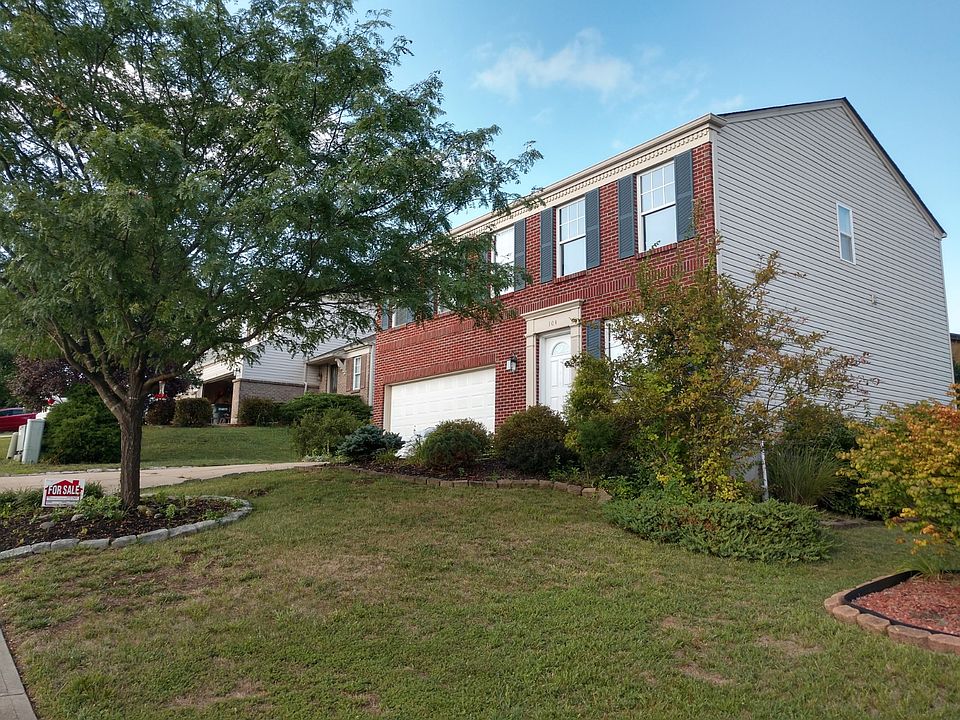 Front -Your 104 Regatta Home