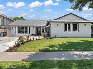 851 N Fern St, Orange, CA 92867