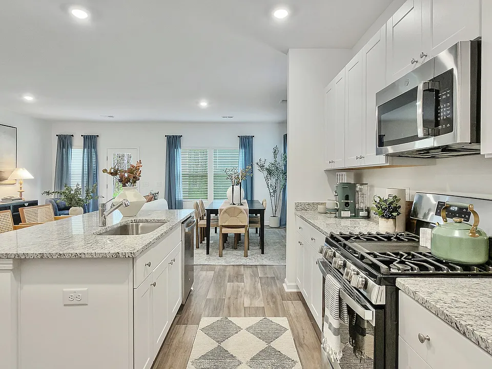 ABODE at Summers Corner