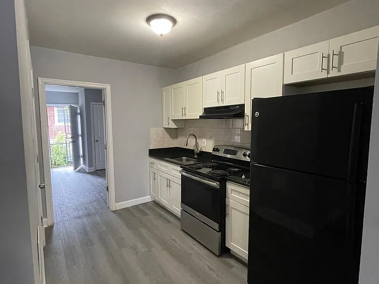 5633 Malcolm St #1 — Photo 13