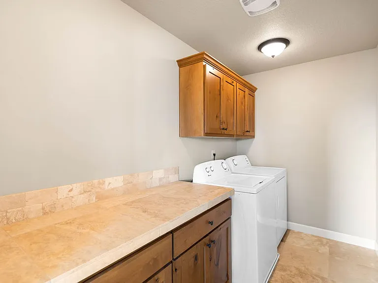 4118 SE 177th Ln — Photo 32