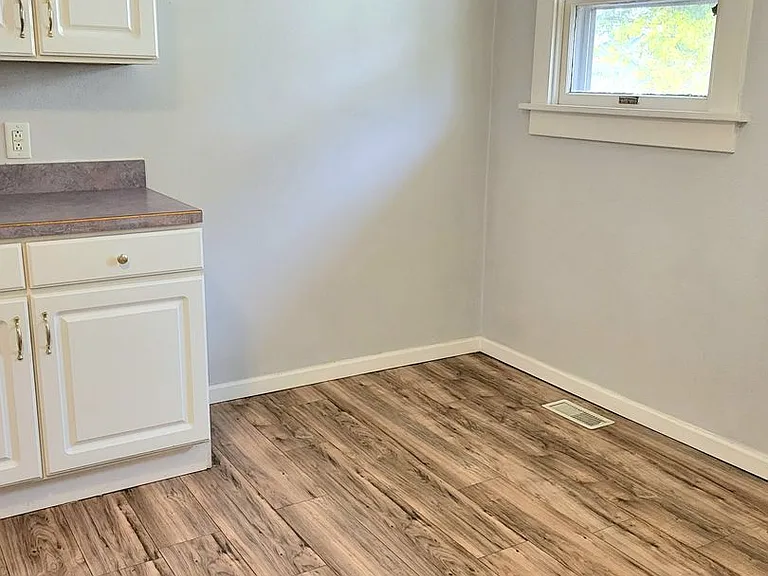 450 Hamilton Ave — Photo 11