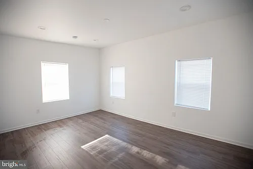2227 E Cumberland St #3 Photo 1