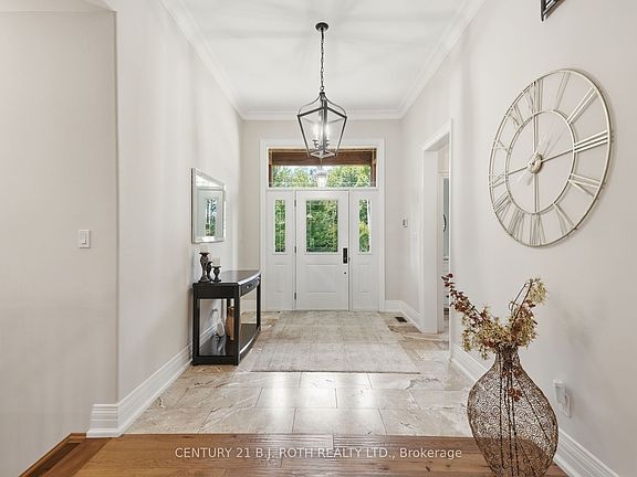 4th image of 2055 Forest Valley Dr