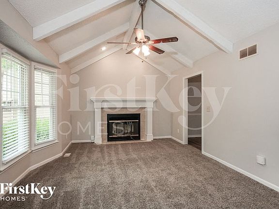 3rd image of 7918 NW 85th Ter