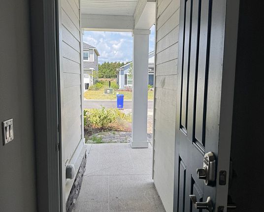 4th image of 285 Brookgreen Way